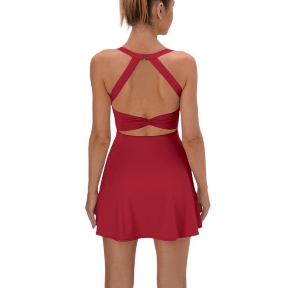 HALARA Twisted Back 2-in-1 Mini Athletic Dance Dress in Red